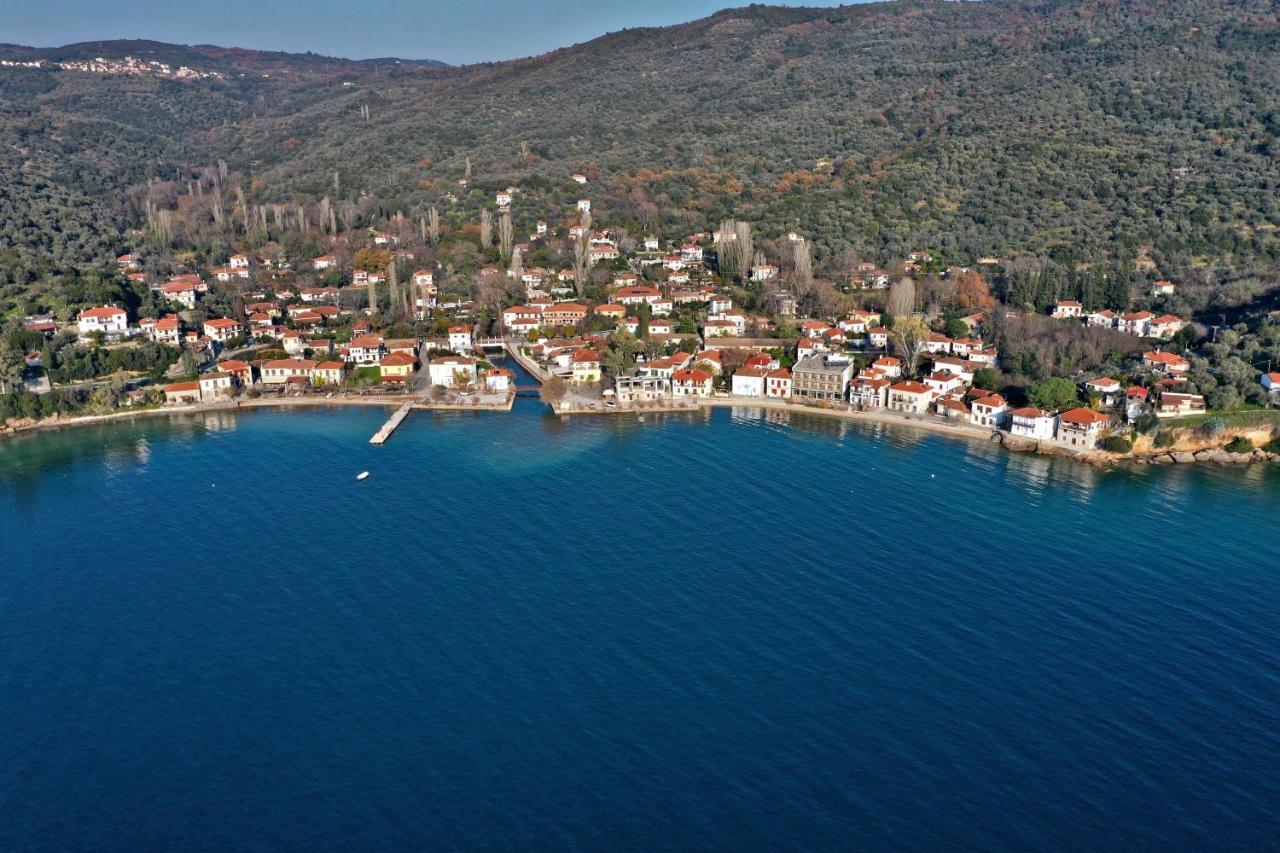 Athina Studios Chorto Buitenkant foto